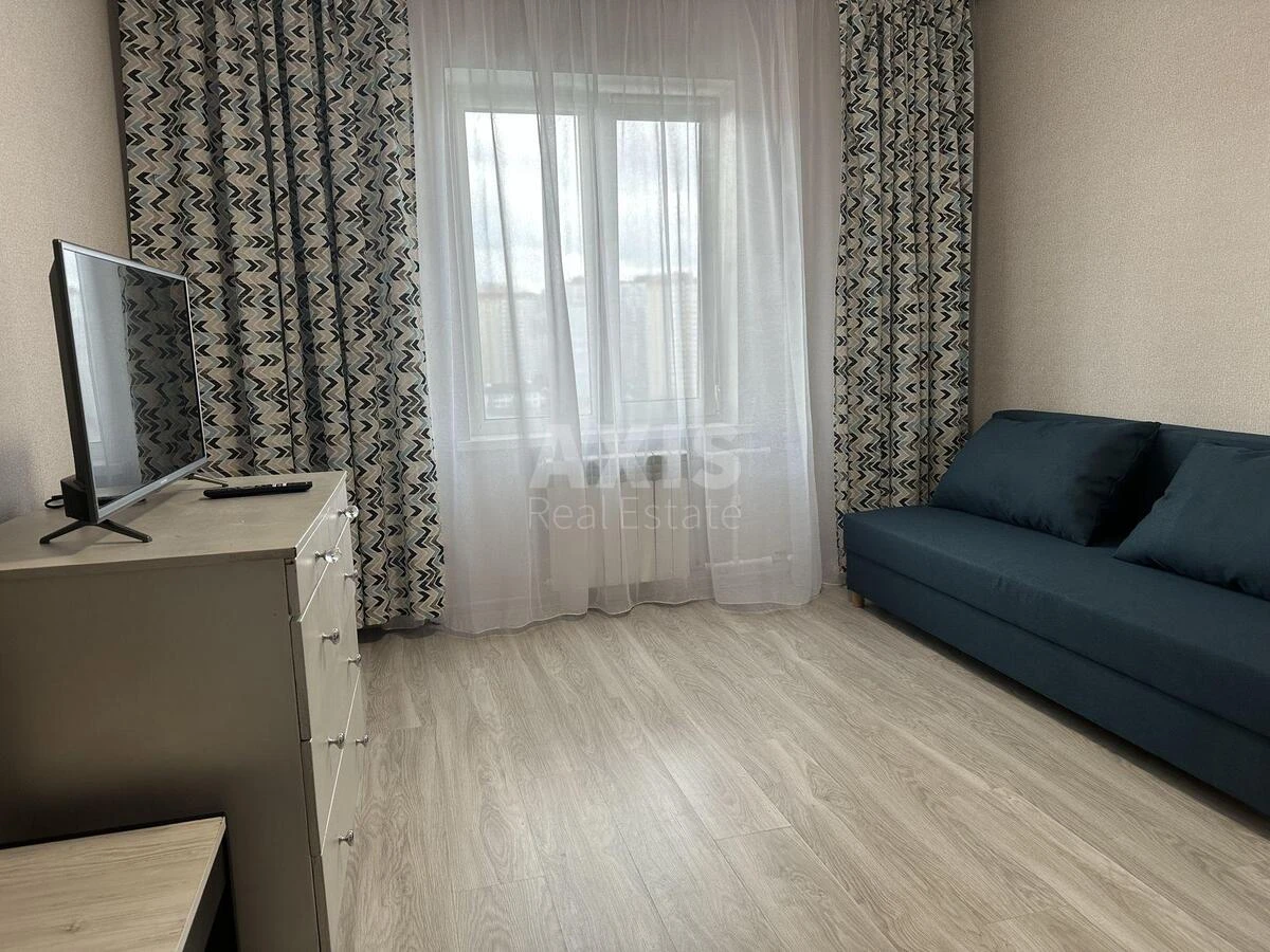 2k apartment vul. Revuc'kogo 13683452