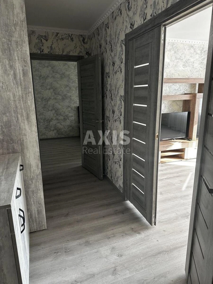 2к квартира ул. Мрии 11Е679466