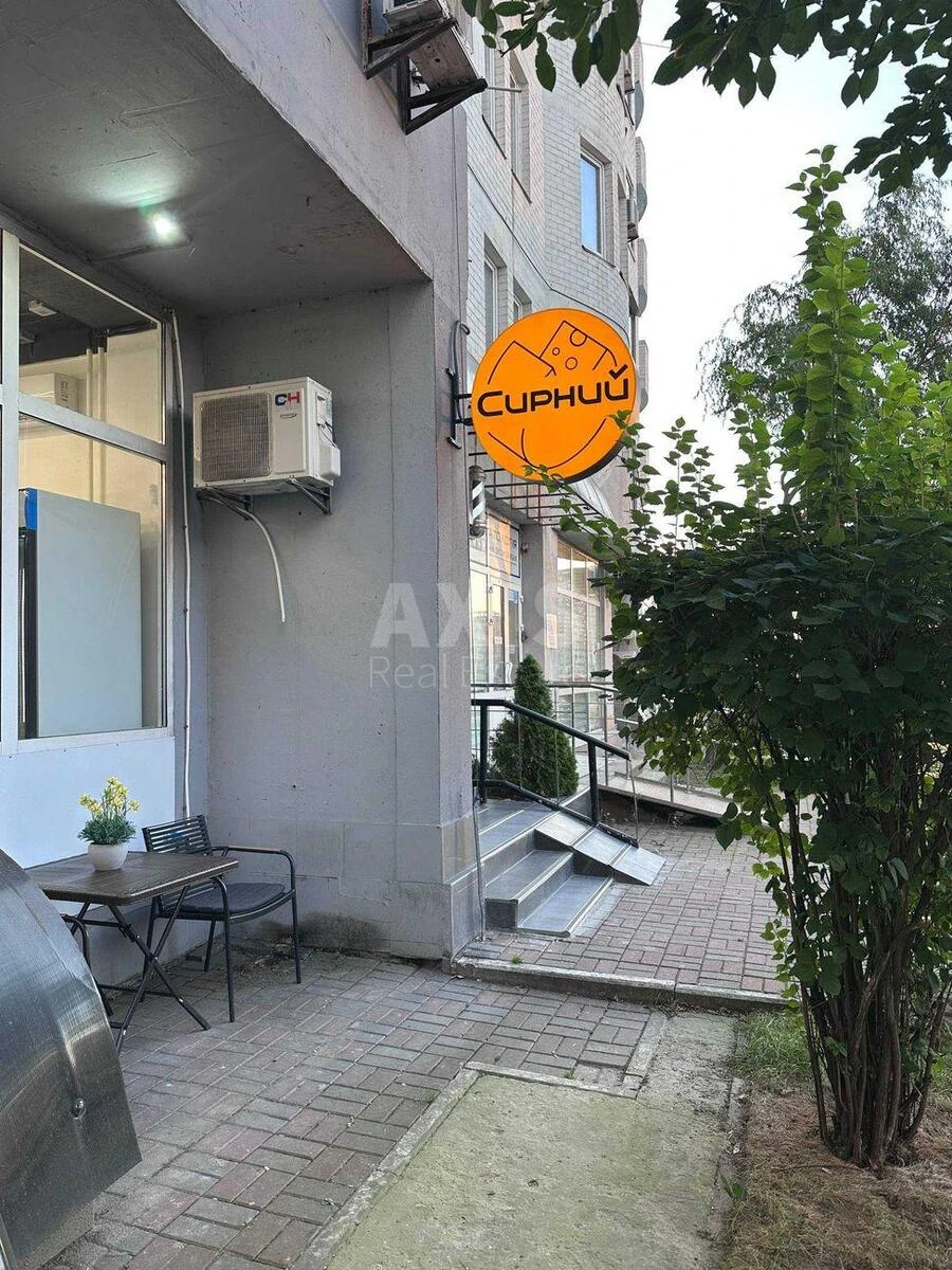 Объект торговли пр-т Бажана Николая 10, 60м2717787