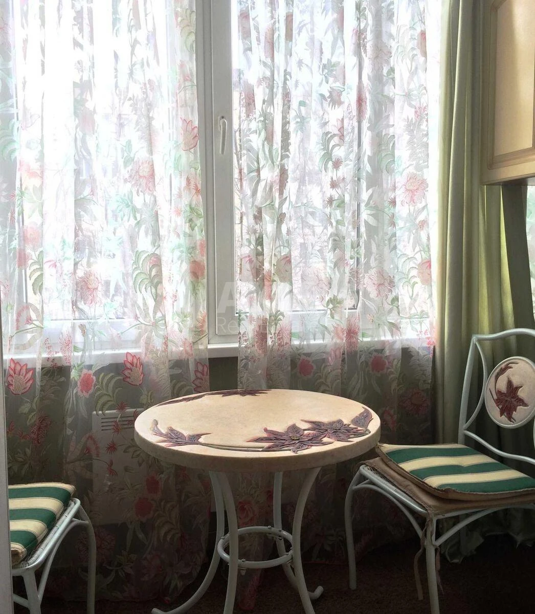 2k apartment vul. Tatars'ka 6702044