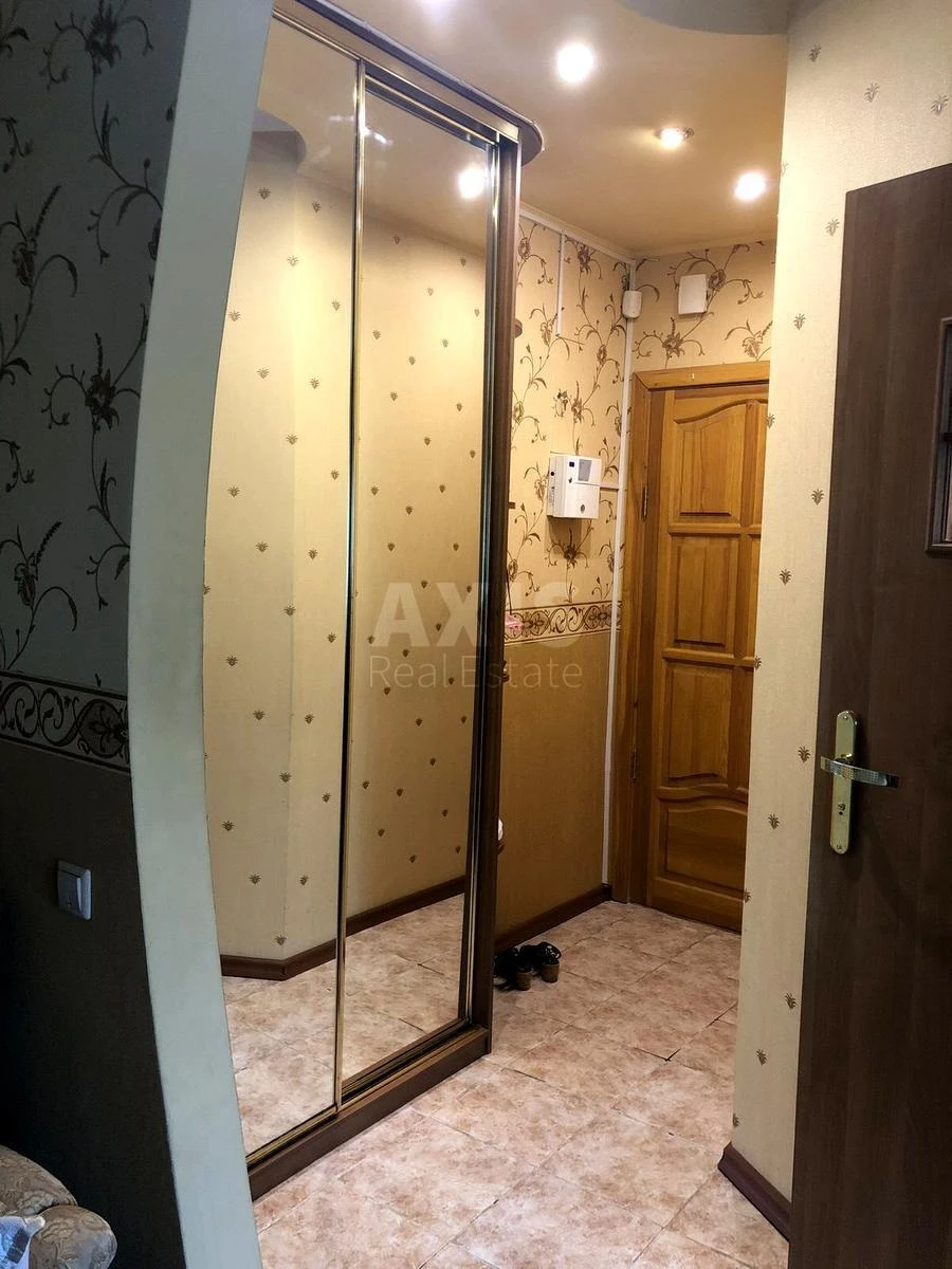 3к квартира ул. Ереванская 13668170