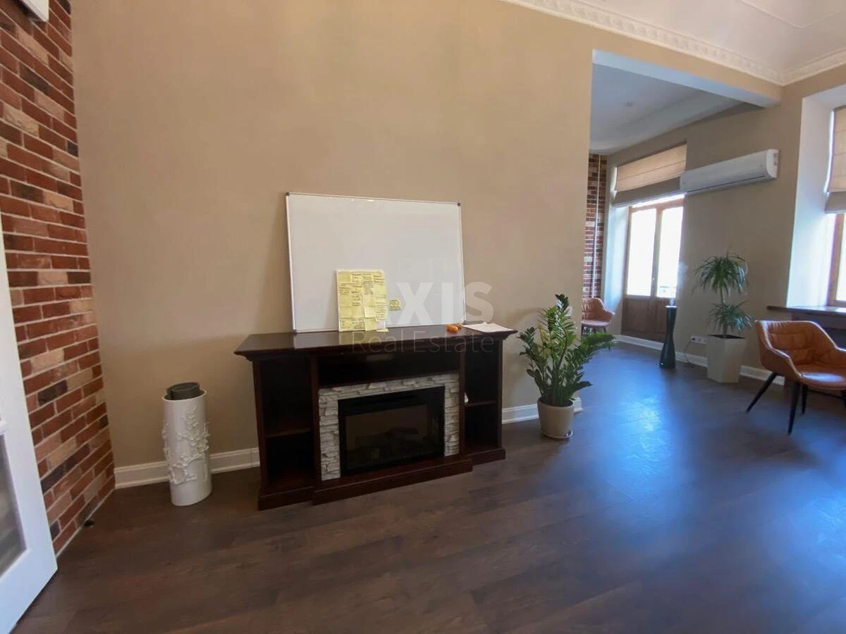 Office vul. Antonovycha 48, 80m2714573