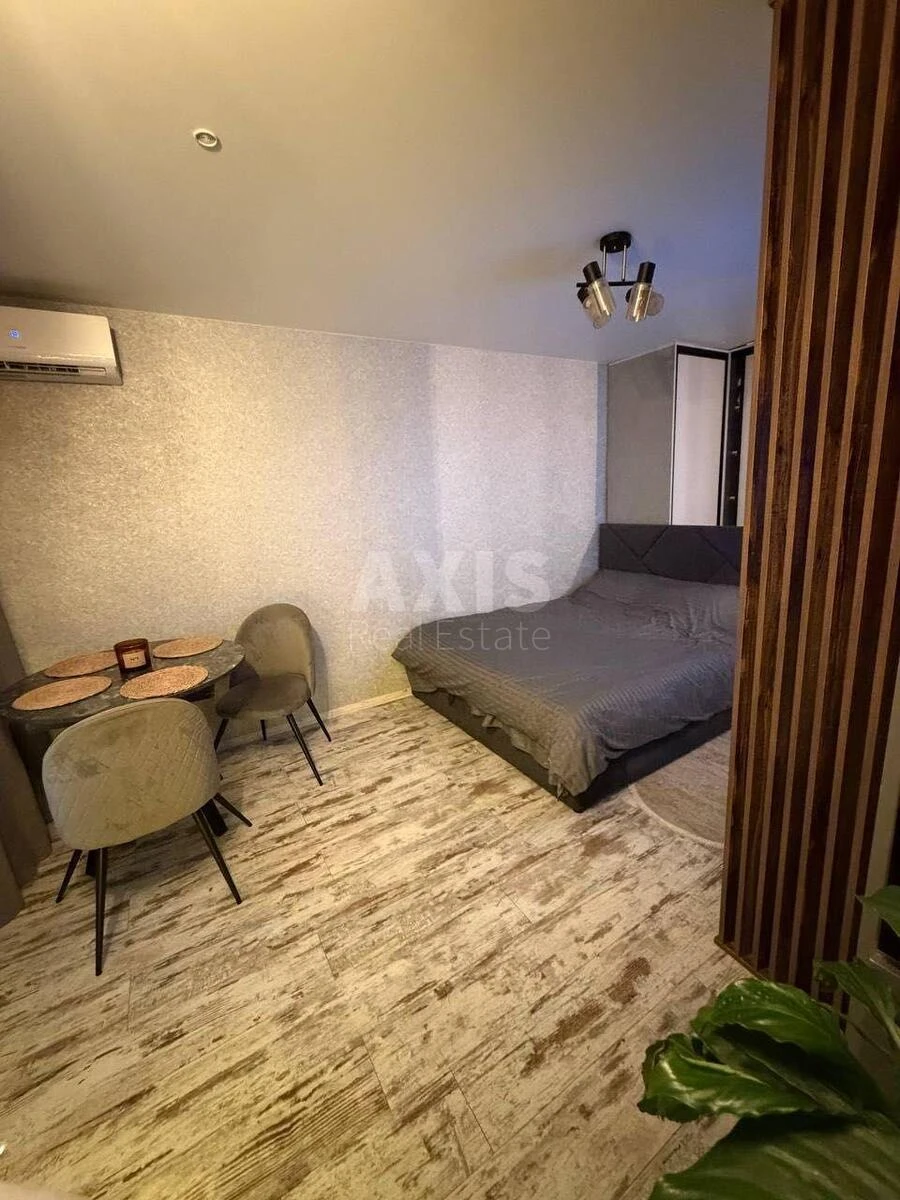 1k apartment vul. Post-Volyns'ka 2/103701247