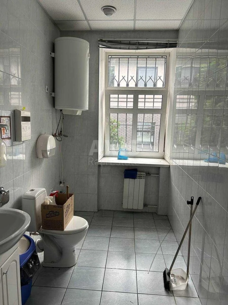 Trade object vul. Saksagans'kogo 111А, 697m26467511