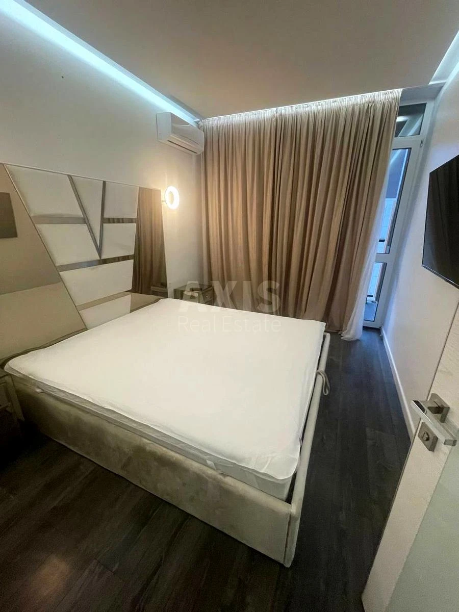 1к квартира ул. Предславинская 55644634