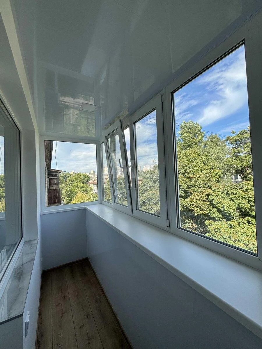 3к квартира пр-т Голосеевский 126К6434412