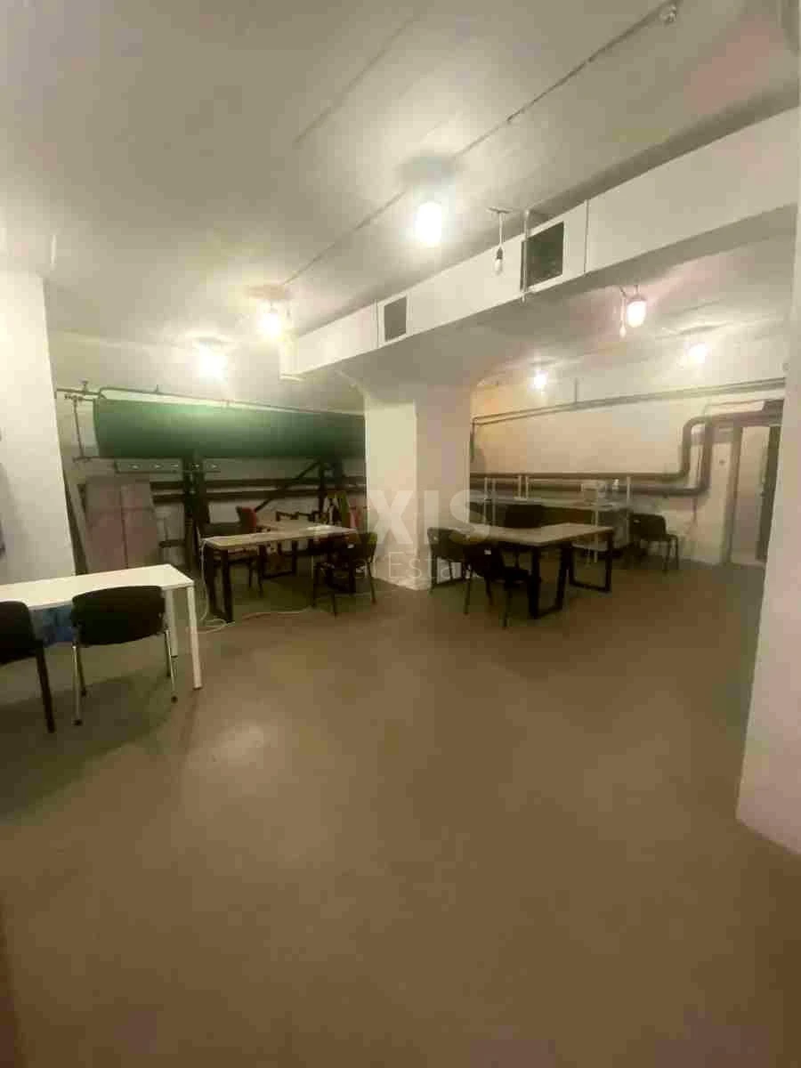 Office vul. Nyzhnij Val 51, 739m26779612