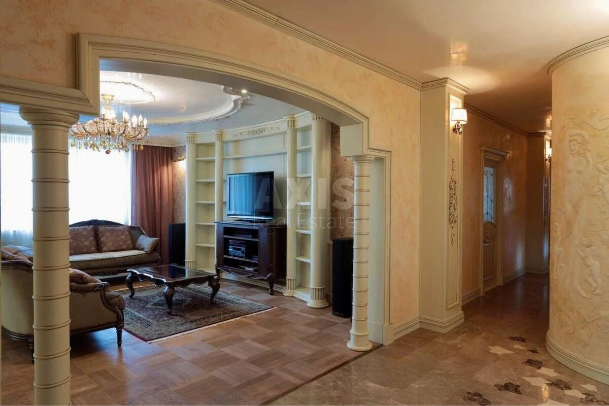 4к квартира ул. Окипной Раисы 10Б572072