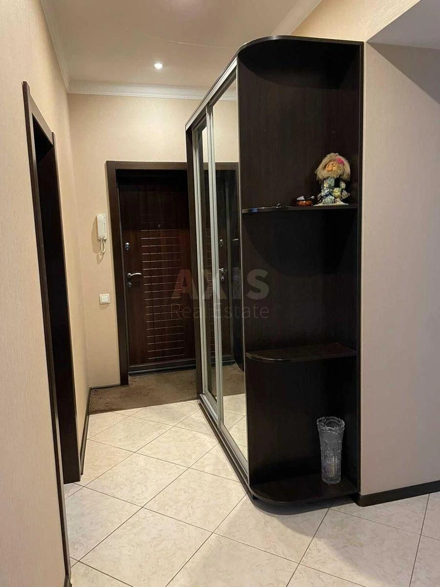 3k apartment vul. Gareta Dzhonsa 6682199