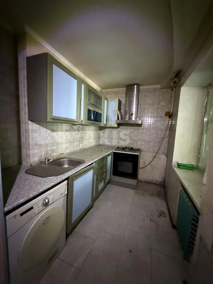 4k apartment vul. Kyrylivs'ka 99/1, корп. 3666431