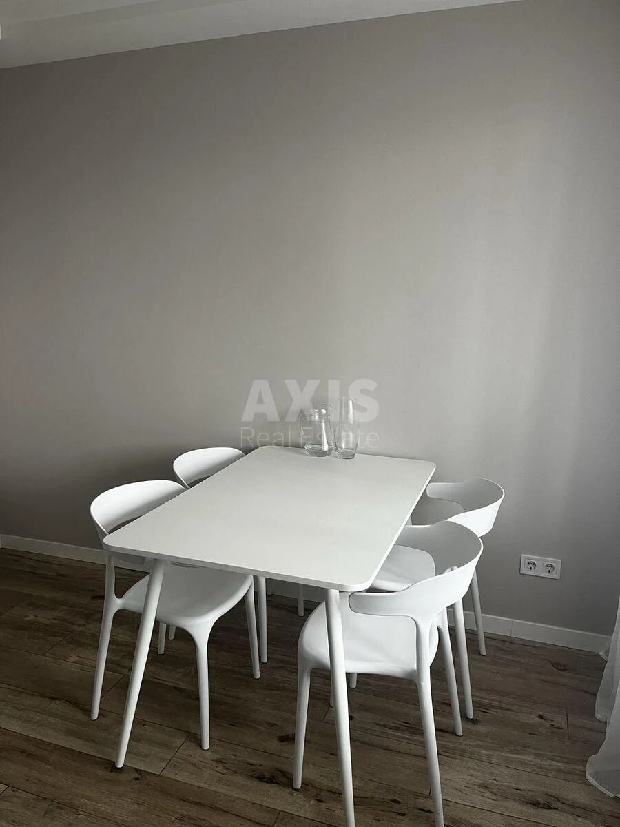 1k apartment prov. Jasynuvats'kyj 11670233
