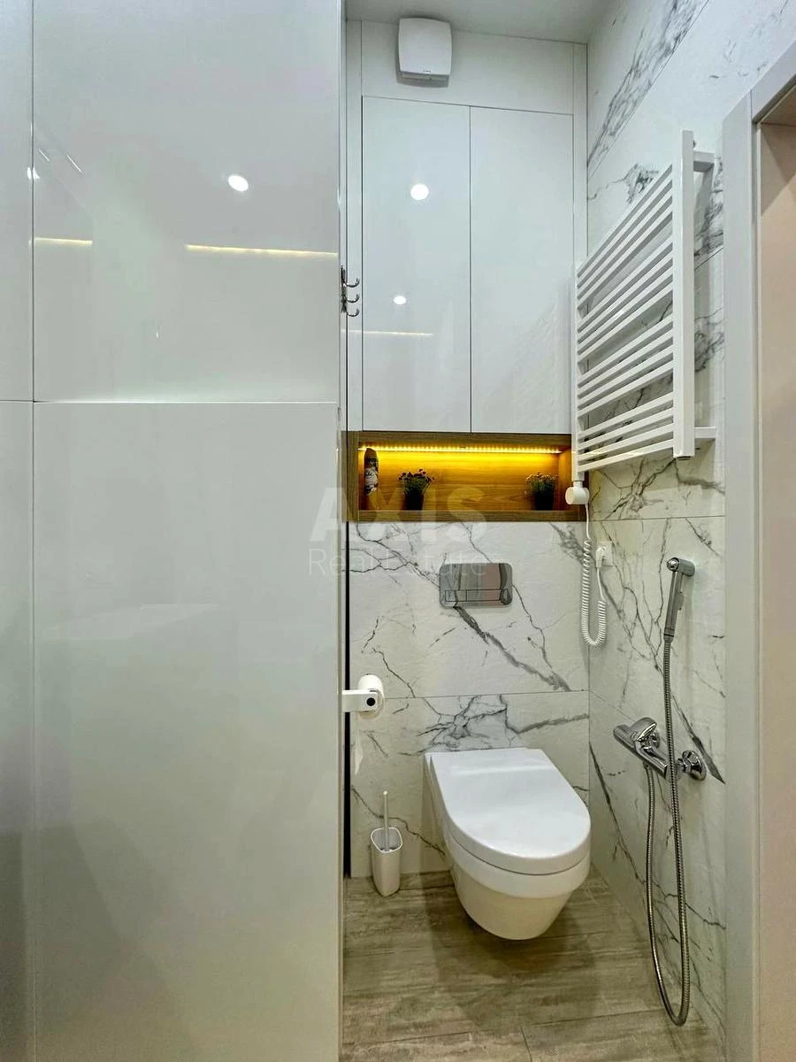 1k apartment bul. Lesi Ukrai'nky 7Б638699