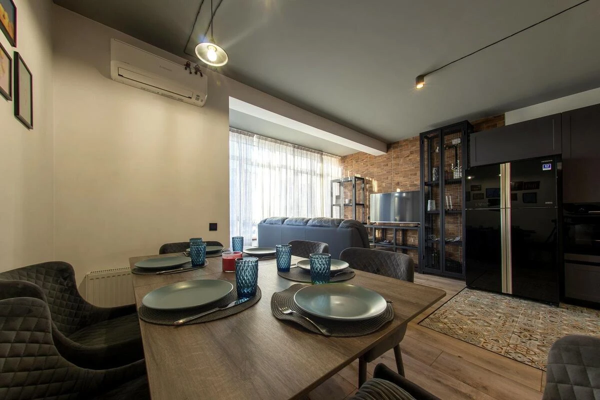 3k apartment vul. Glybochyc'ka 13640595
