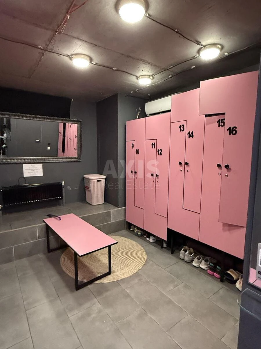 Trade object vul. Zvirynec'ka 27, 295m2600295