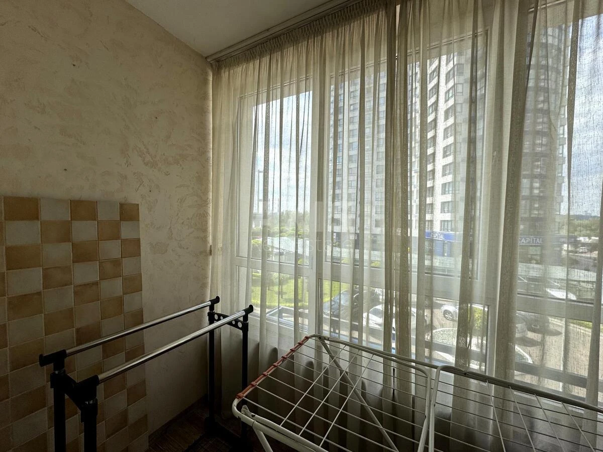 1k apartment vul. Zarichna 1Б689819