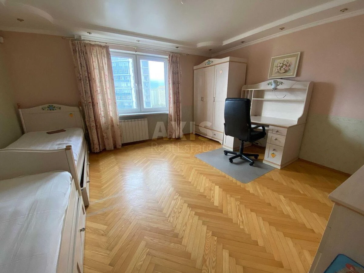 3к квартира бул. Дарницкий 8663194