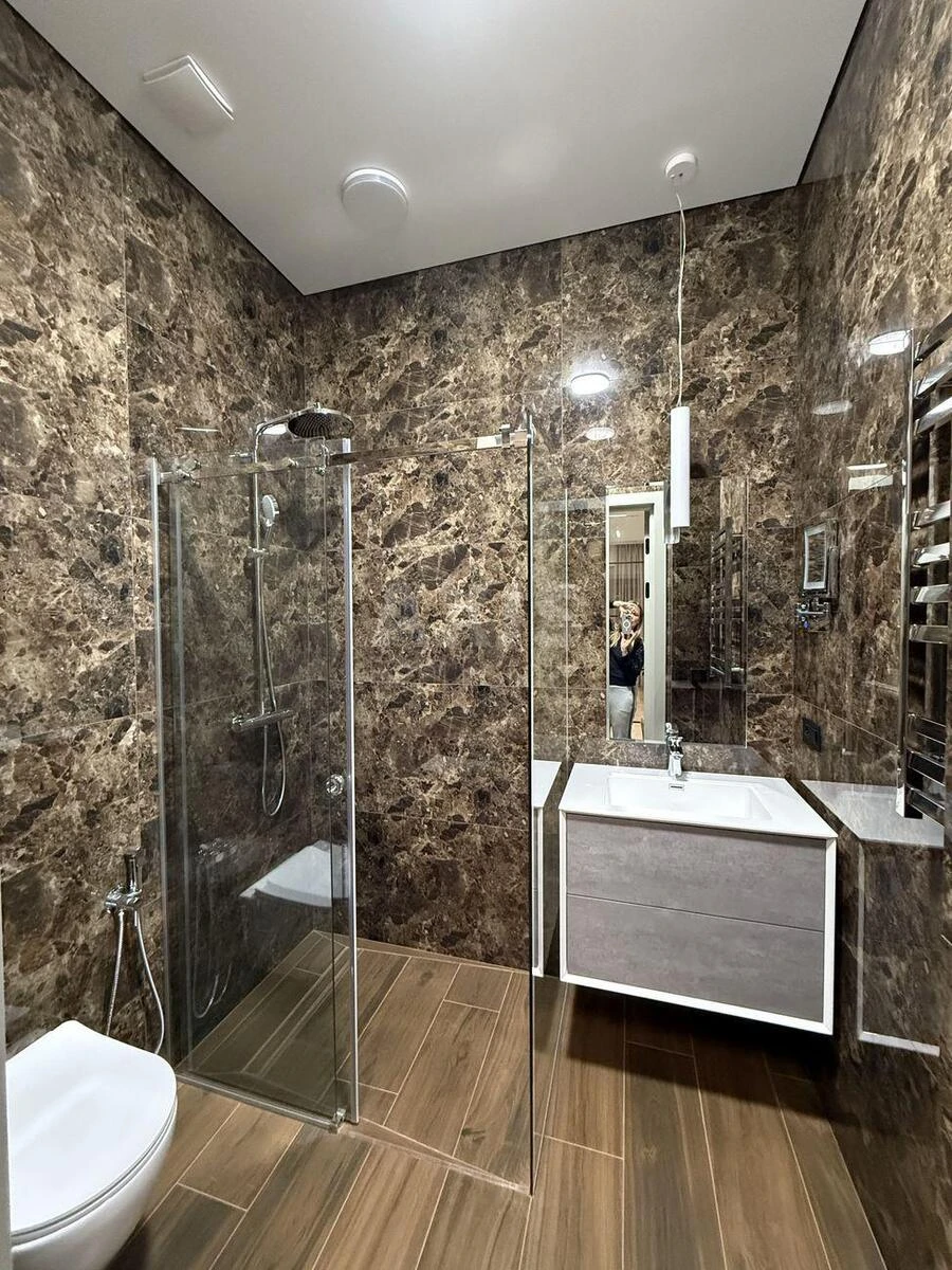 2k apartment vul. Saljutna 26795913