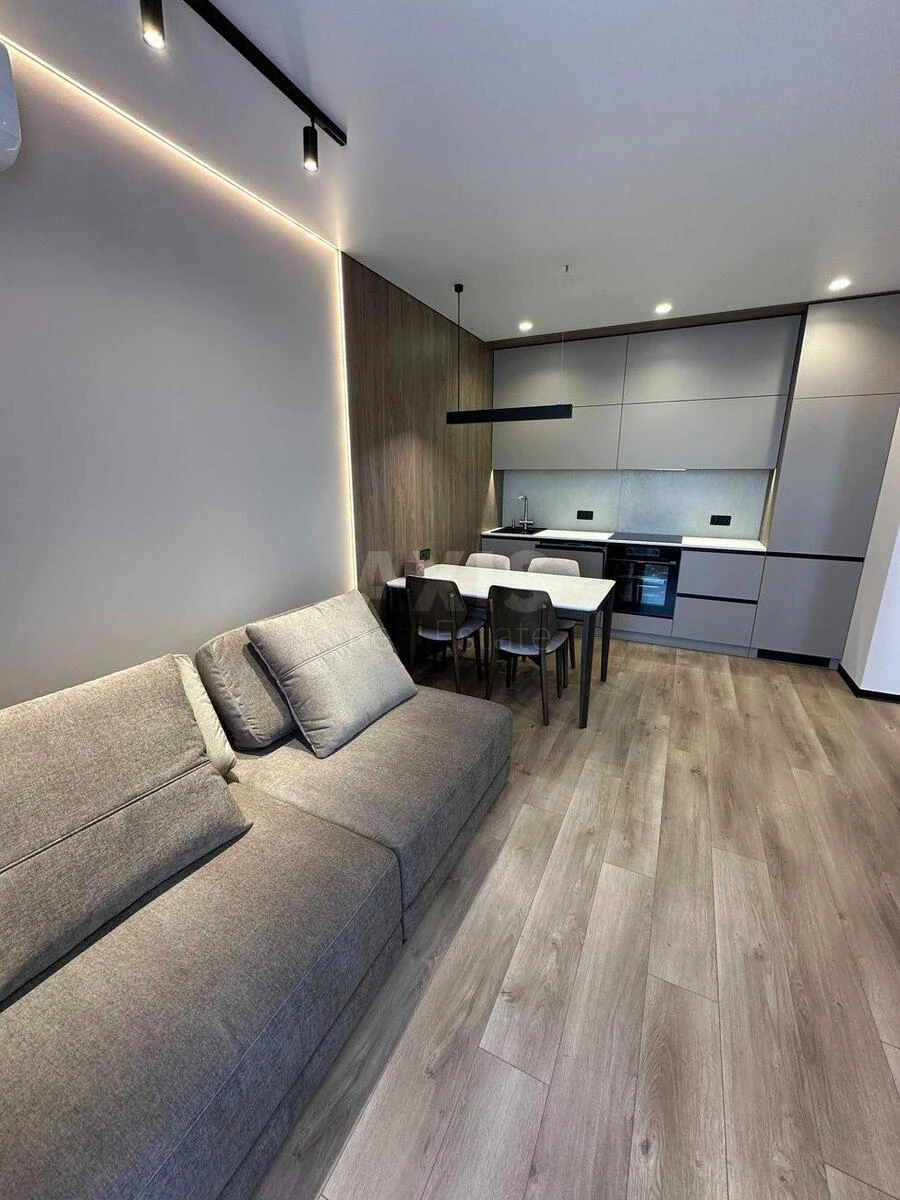 1к квартира пр-т Бандеры Степана 32Д646061