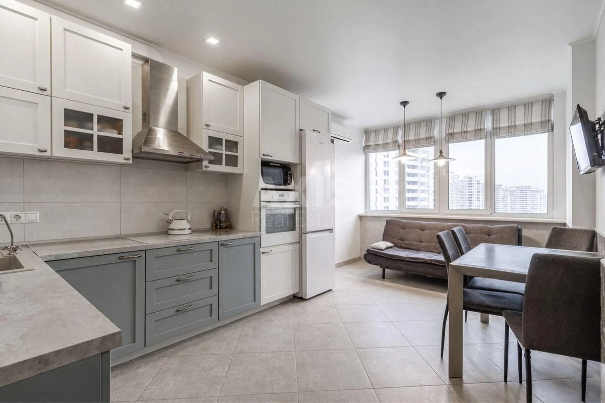 3k apartment vul. Dragomanova 2Б676842