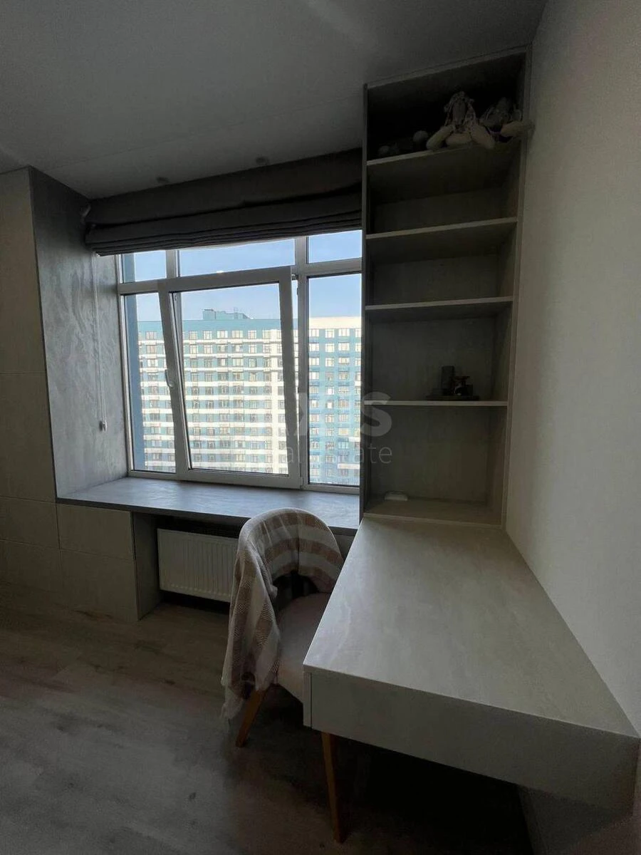 2k apartment vul. Sverstjuka Jevgena 643965