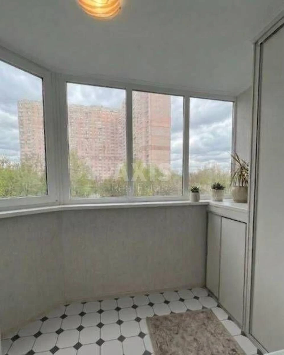 3k apartment vul. Oleny Pchilky 2677592