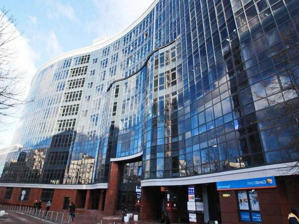 Office vul. Jevgena Konoval'cja 36, 63m26673210