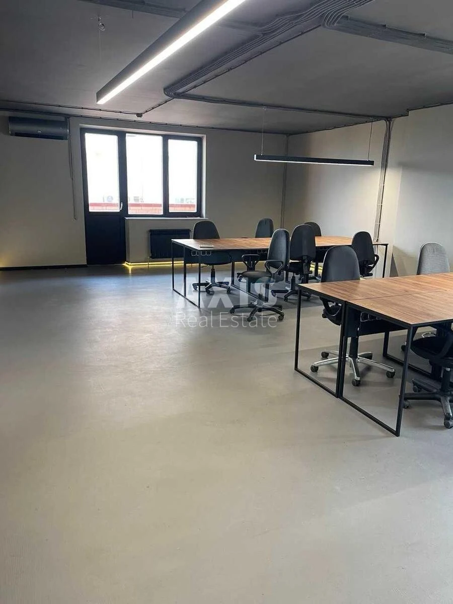 Office vul. Dilova 5, 120m262967
