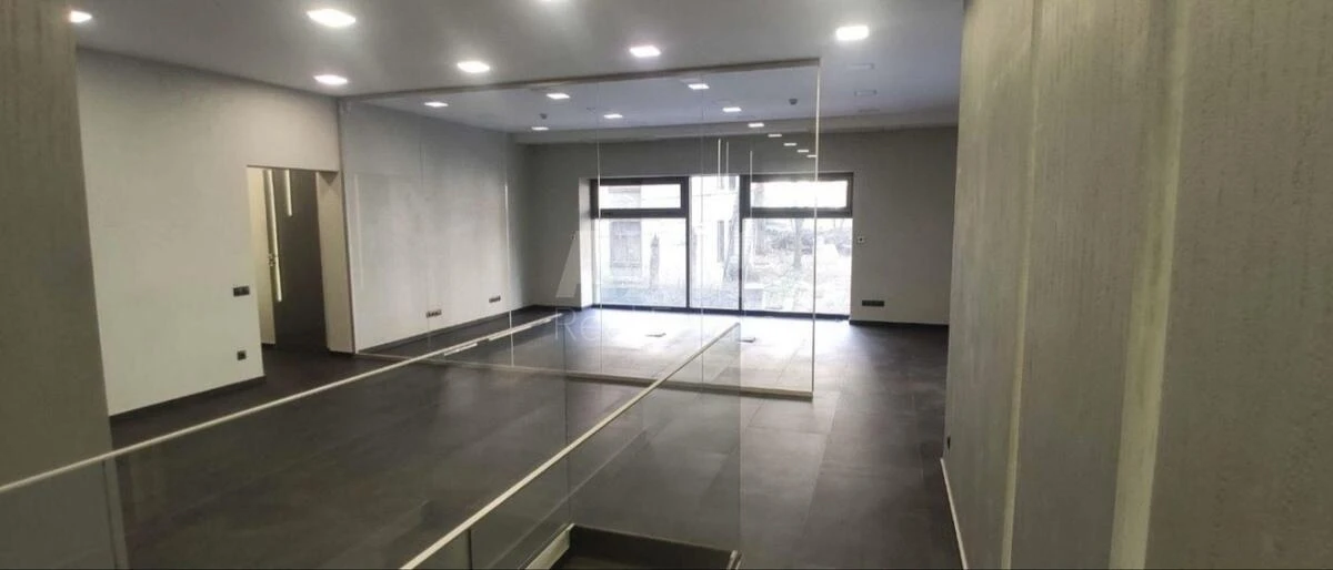 Офис ул. Кропивницкого 10, 170м26476113