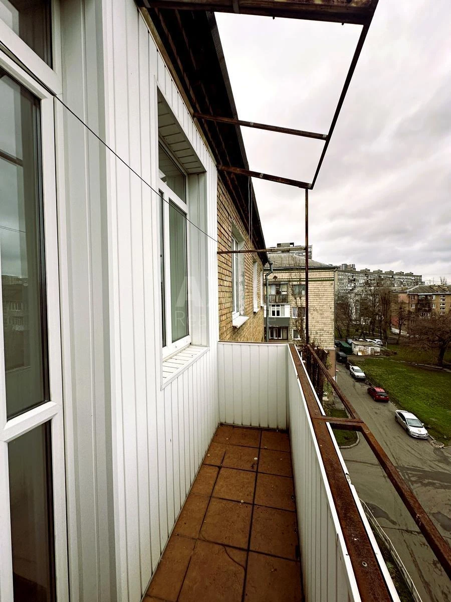 1k apartment pr-t Sobornosti 36655813