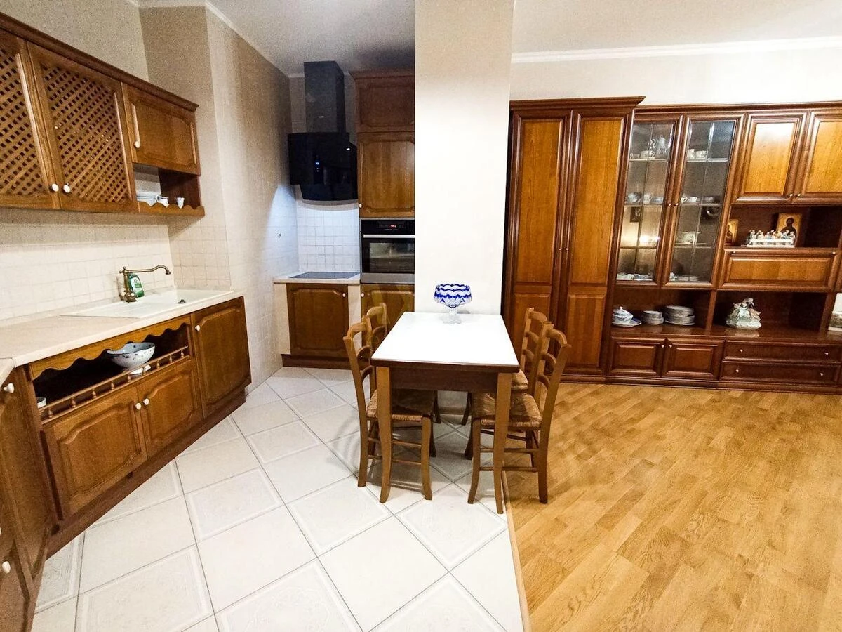 3k apartment vul. Jevgena Konoval'cja 44А48267