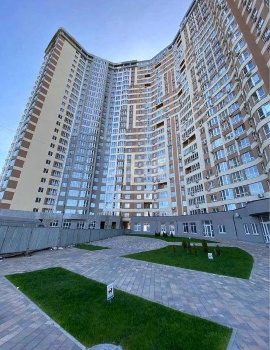 1к квартира вул. Новопольова 2