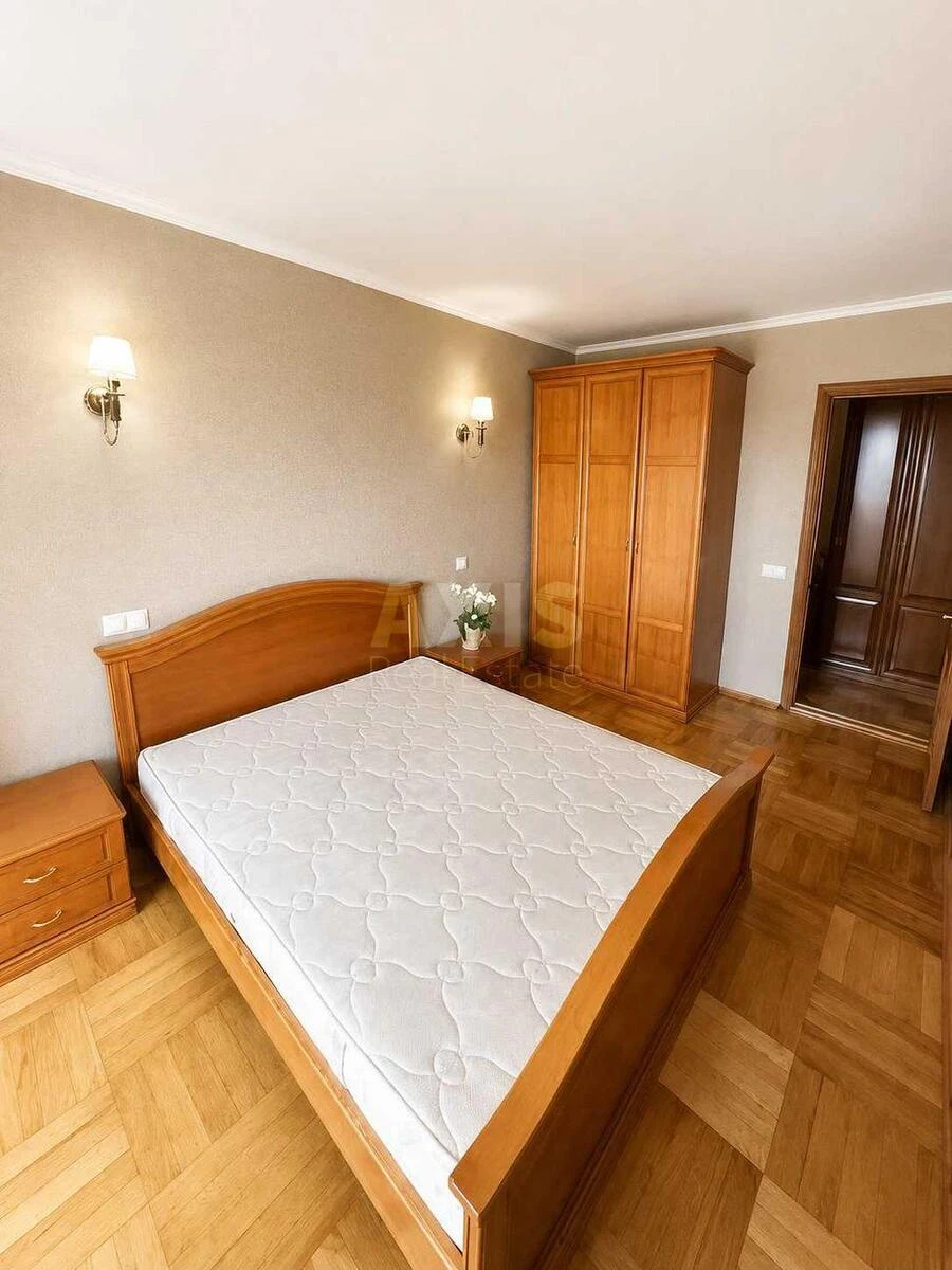 2к квартира пр-т Голосеевский 15А702330