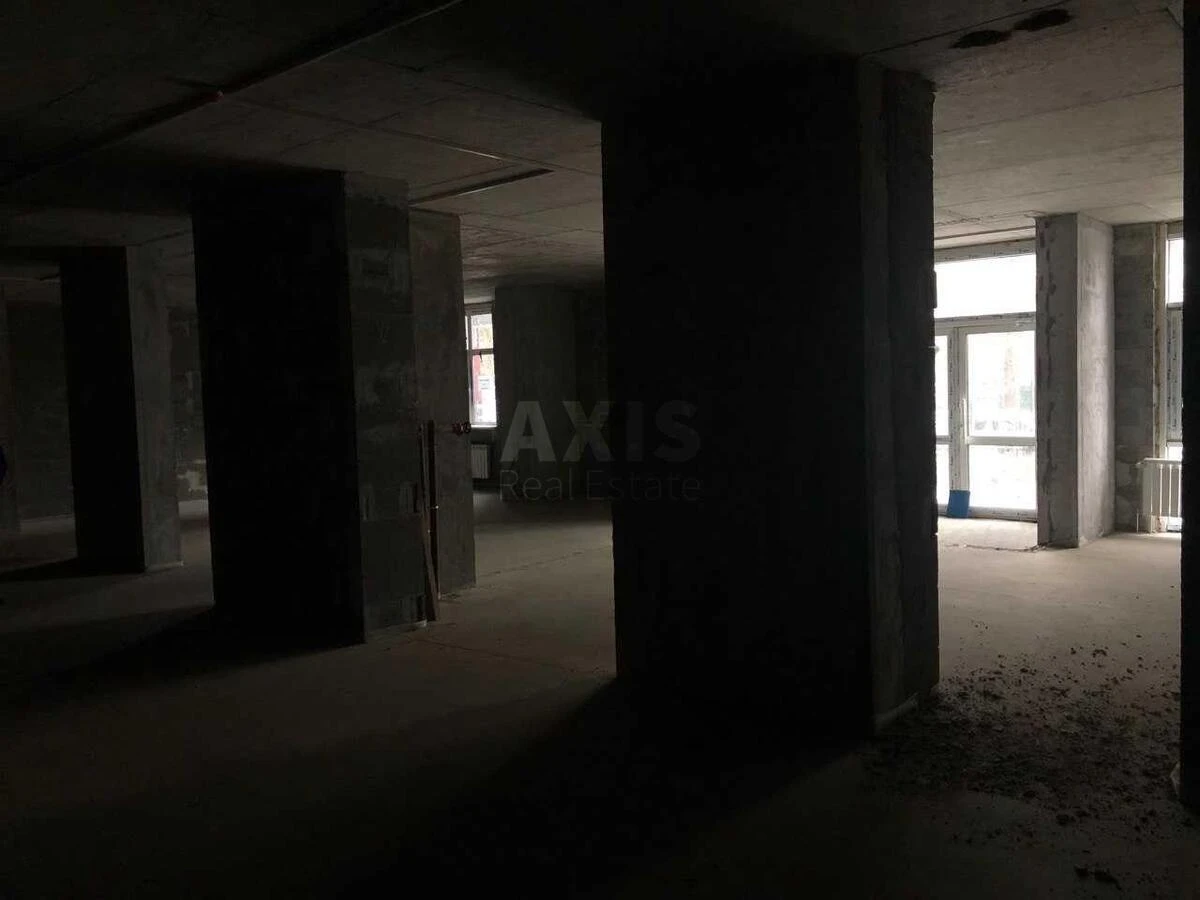 Service object vul. Mykil's'ko-Slobids'ka 10, 165m2667933