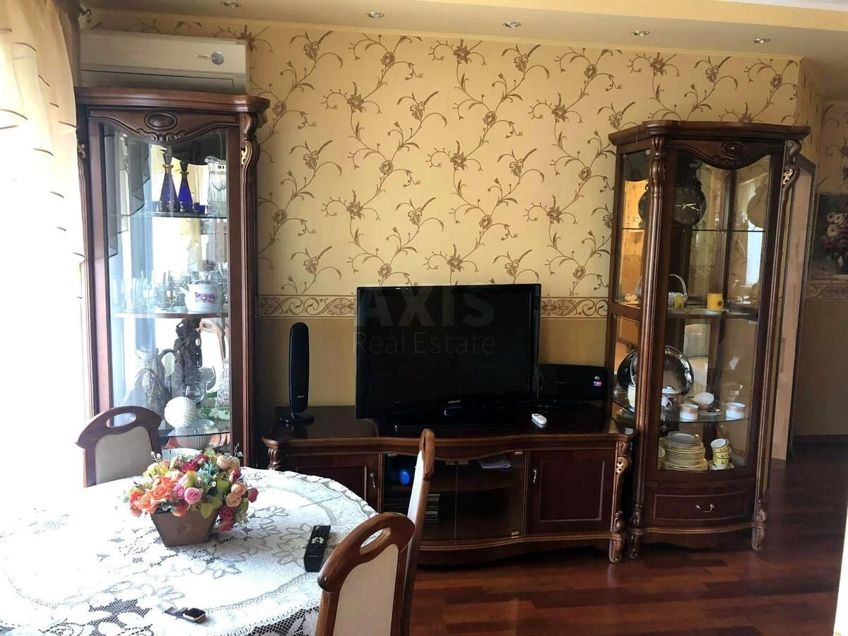 3k apartment vul. Jerevans'ka 13668173