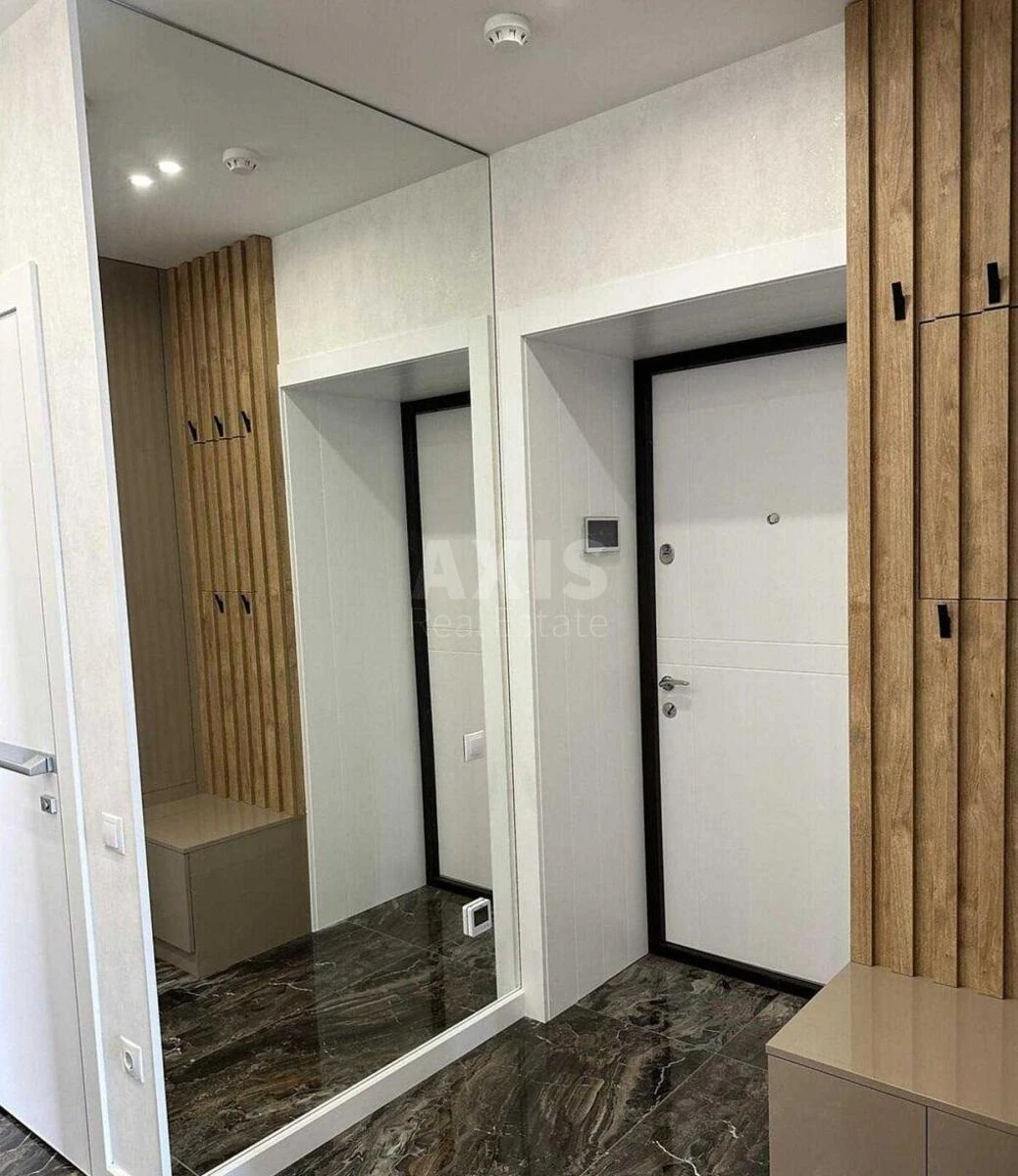 4k apartment nab. Dniprovs'ka 186286910