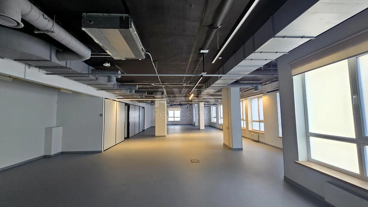 Office vul. Saksagans'kogo 90, 900m2668660