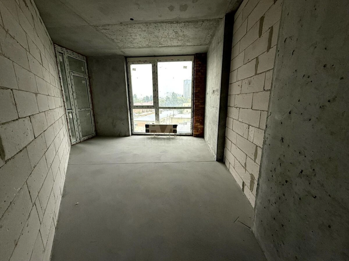 2k apartment vul. Prychal'na 8631477