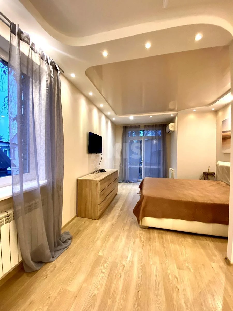 House vul. Patriotiv, 164m2, Kyiv city633171