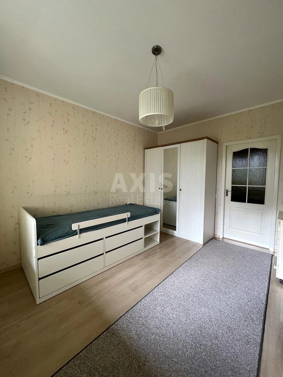2к квартира ул. Ахматовой Анны 16В6899412