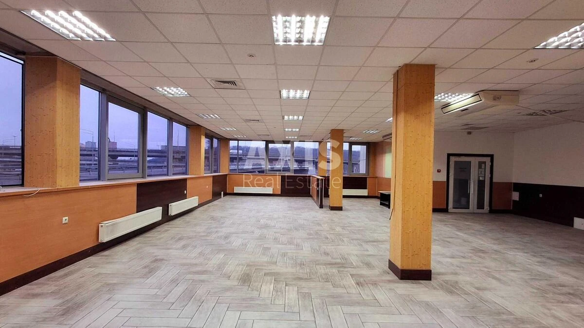 Офис дорога Набережно-Печерская 10Г, 195м2557810