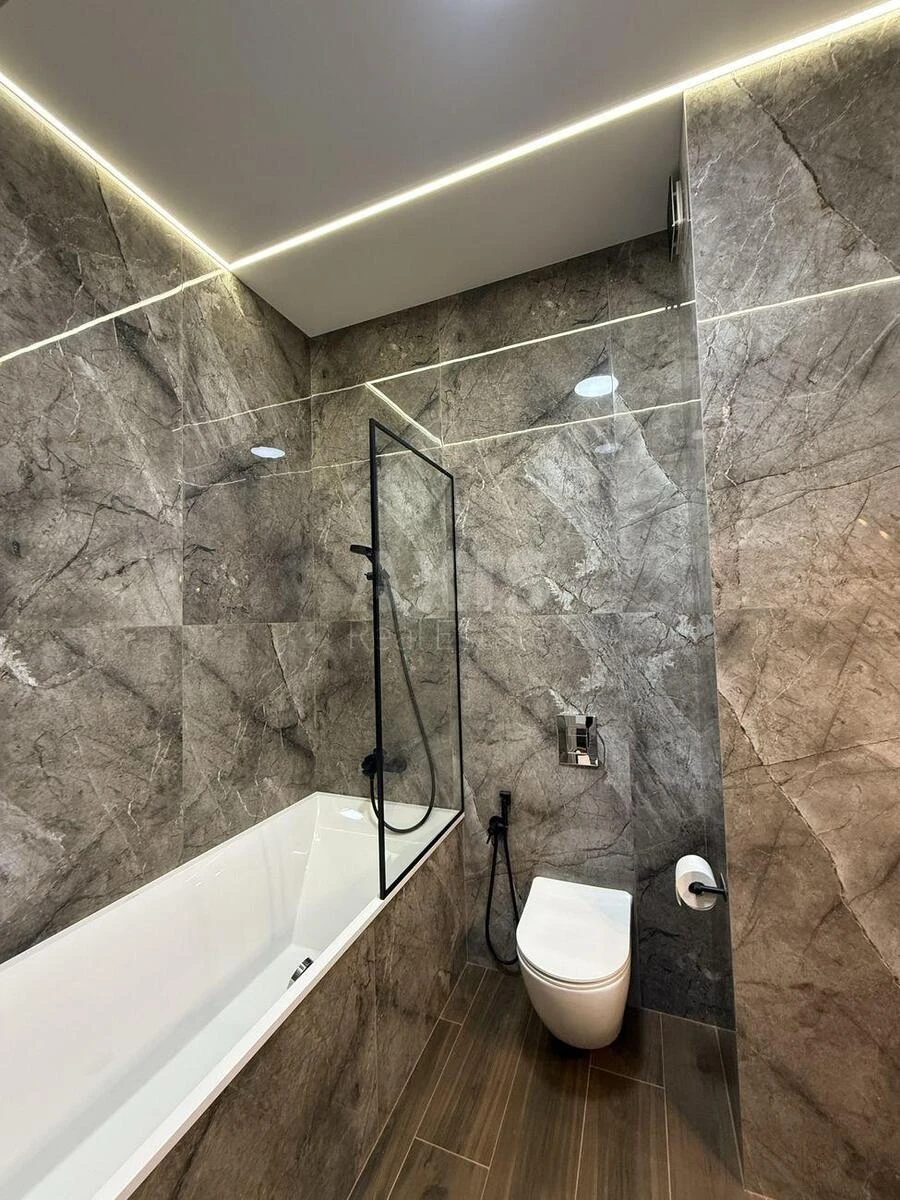 2k apartment vul. Saljutna 26795914