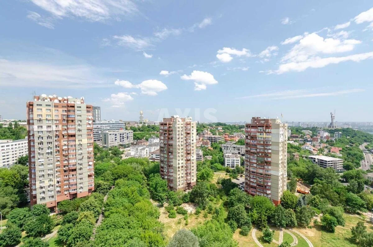 3k apartment vul. Staronavodnyc'ka 6Б7069610
