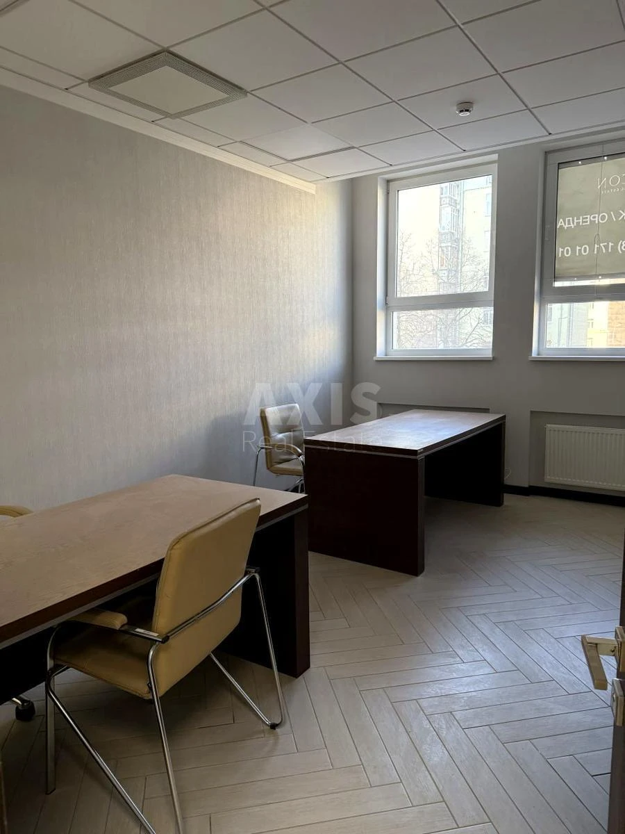 Office vul. Rustaveli Shota 44, 145m2692567