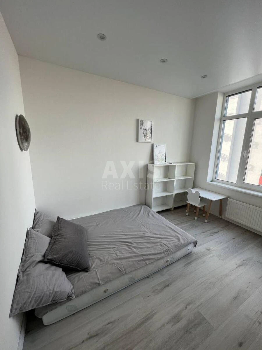 2k apartment vul. Sverstjuka Jevgena 643966