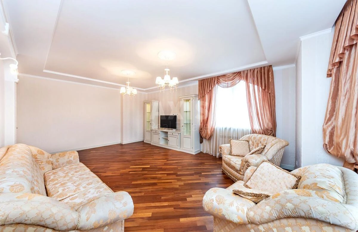 4к квартира ул. Деловая 2Б6939711
