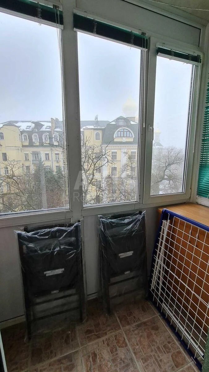 2k apartment prov. Varyazkyy 136839510