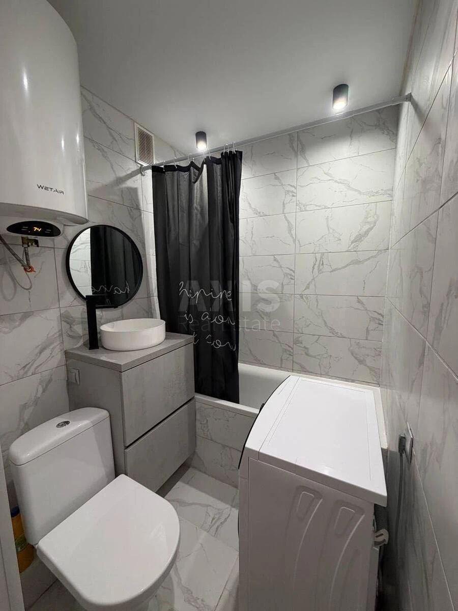 1k apartment vul. Post-Volyns'ka 2/1037012411