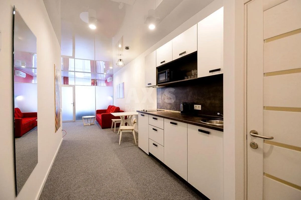 2k apartment uzv. Klovs'kyj 765443