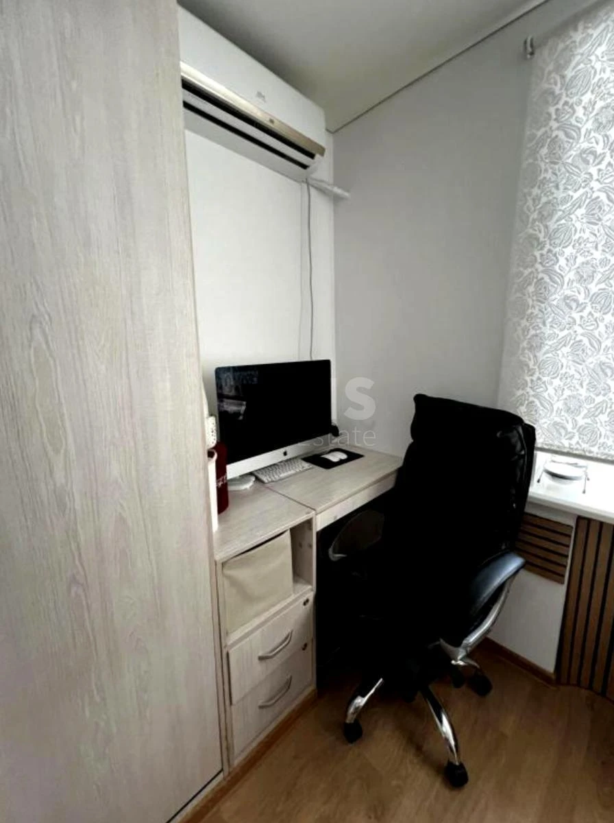 2k apartment vul. Jevgena Konoval'cja 15, корп. 1703337