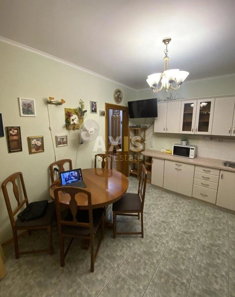 3к квартира ул. Ахматовой Анны 43641561